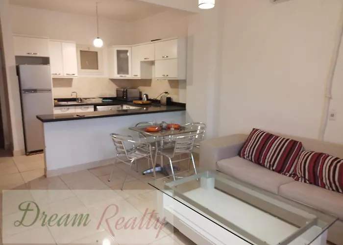 2 Bedroom Flat - Makadi Heights Apartment