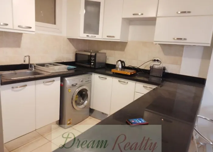 2 Bedroom Flat - Makadi Heights